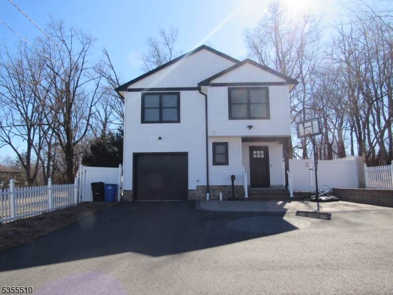 151 Kiel Ave - Photo 1