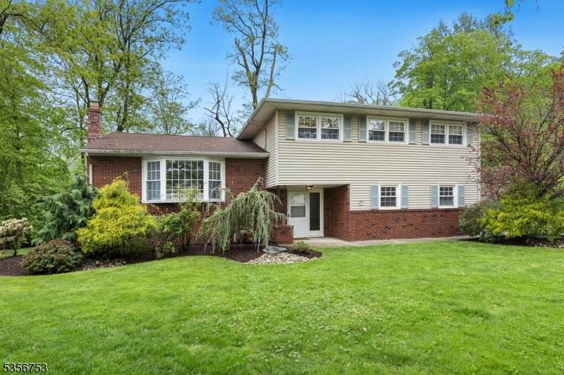 9 Copperfield Rd - Photo 1
