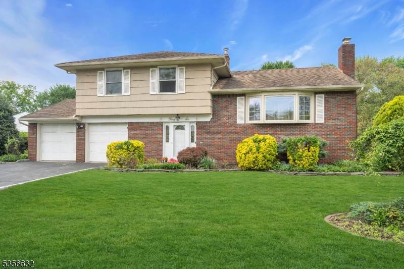 36 Alan Dr - Photo 1