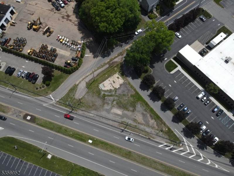 63 Us Highway 46 - Photo 1