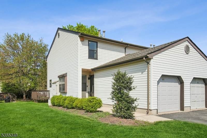 801 Poplar Ct - Photo 1