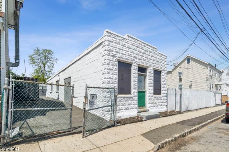 127 Ashland Avenue - Photo 1