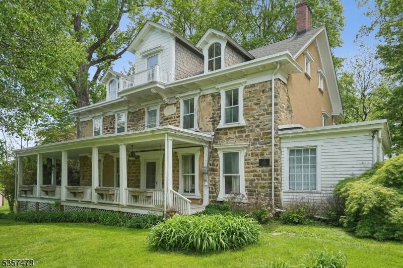 19 E Mill Rd - Photo 1