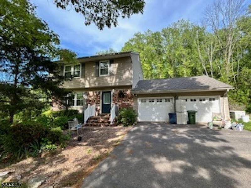 1392 Ridge Rd - Photo 1