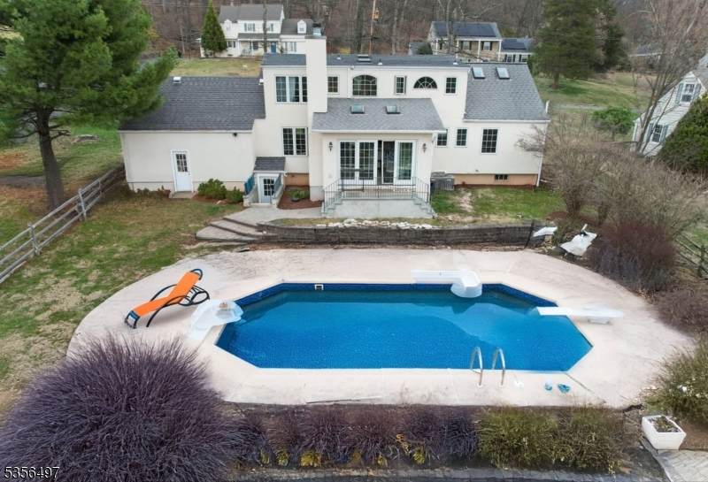 1111 Sky Hill Rd - Photo 1