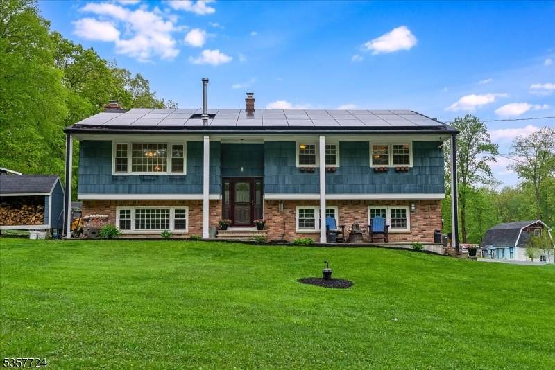 1011 Stillwater Rd - Photo 1