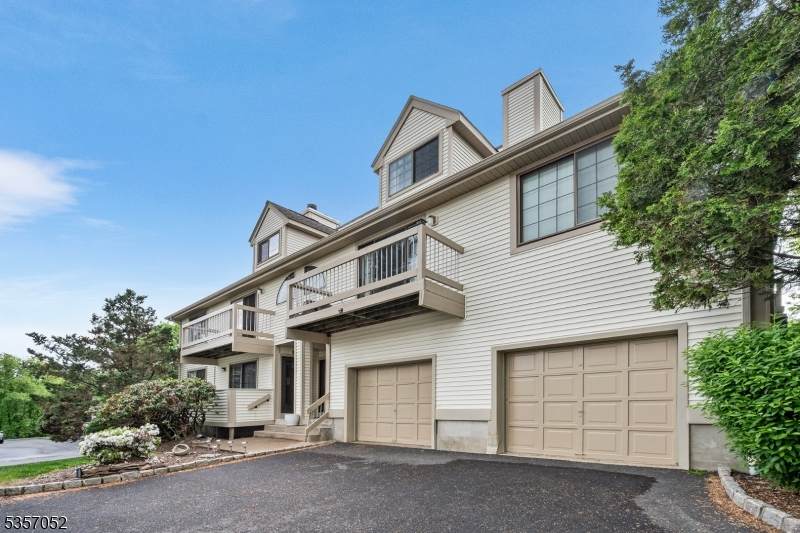 2502 Privet Way - Photo 1