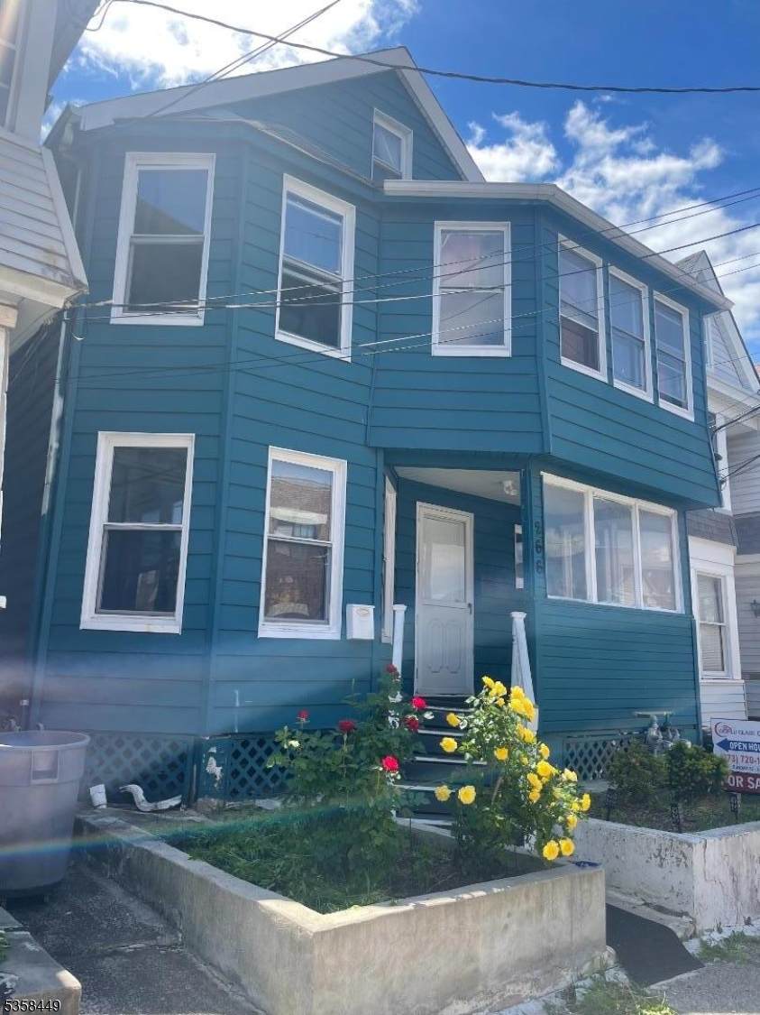 266 N 9Th St - Photo 1