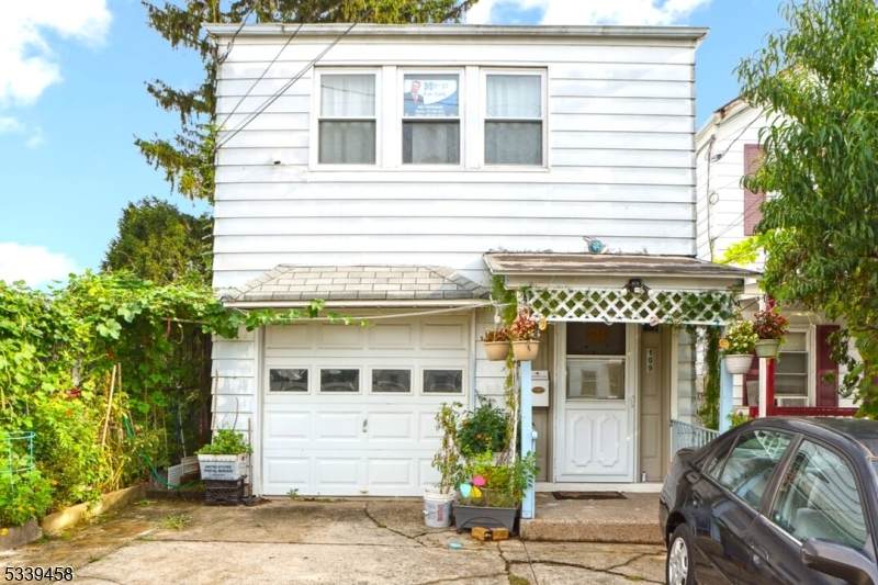 109 Dixon Ave - Photo 1