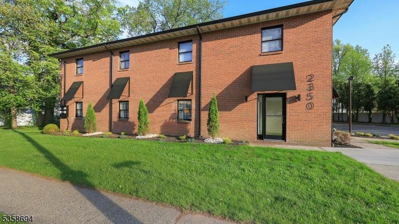 2350 South Ave - Photo 1