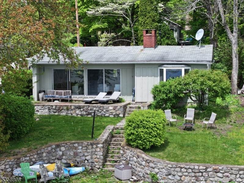 110 Lower North Shore Rd - Photo 1