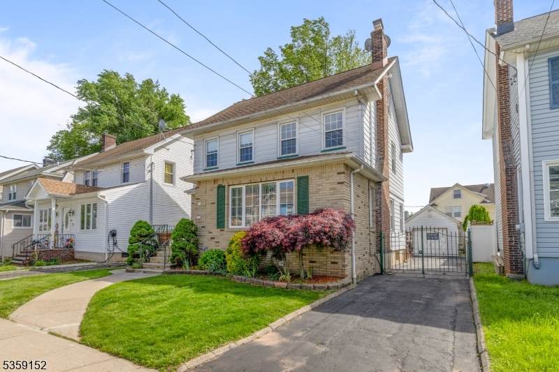 756 Cleveland Ave - Photo 1