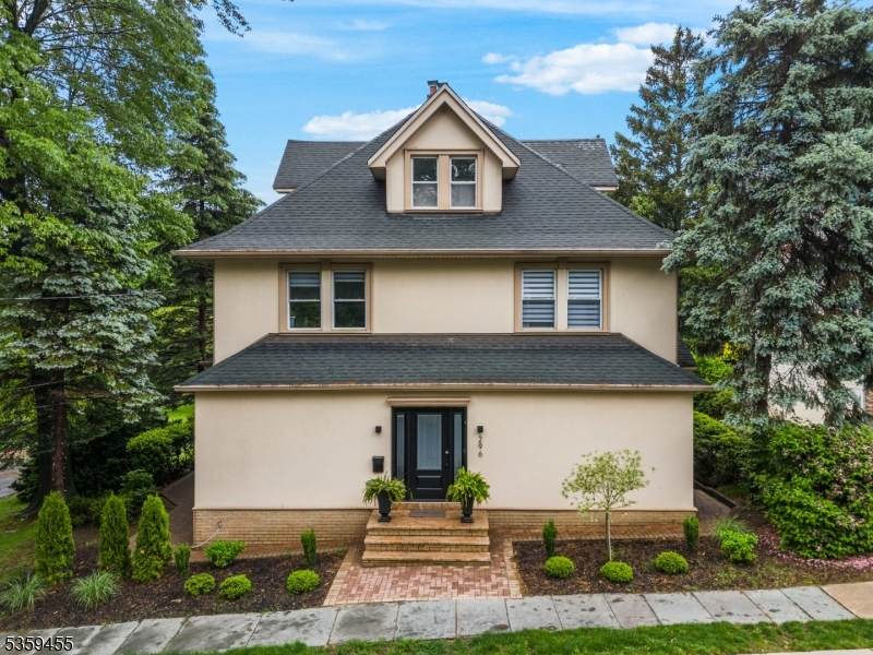 296 Highfield Ln - Photo 1