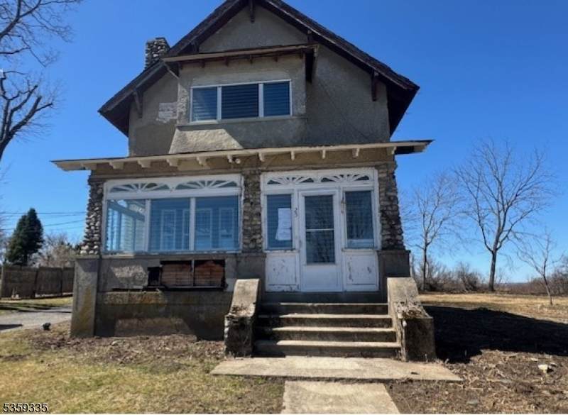 25 Prospect Ave - Photo 1