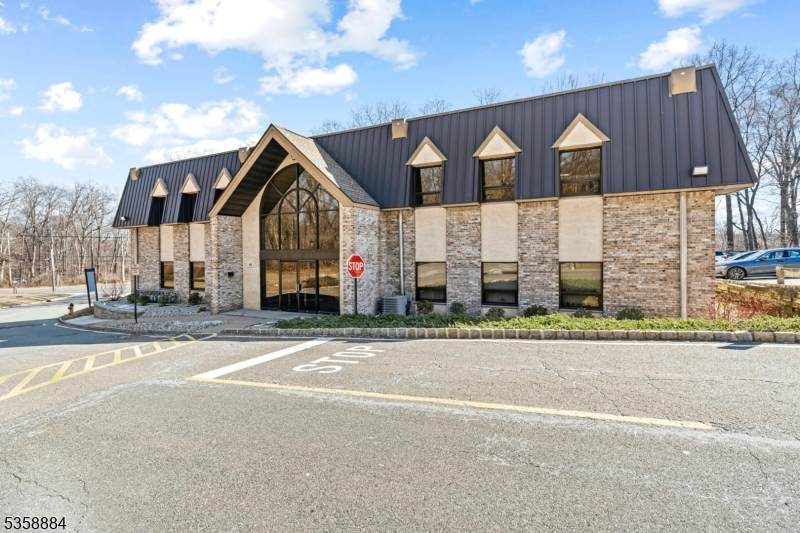 230 Us Hwy 206 South  Cc08 - Photo 1