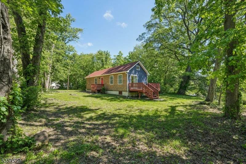 57 Riverlawn Dr - Photo 1