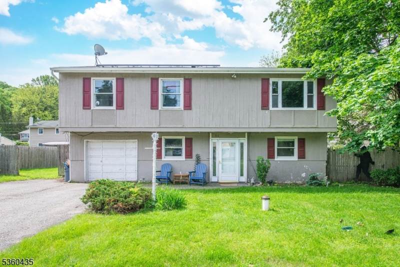 110 Shore Rd - Photo 1