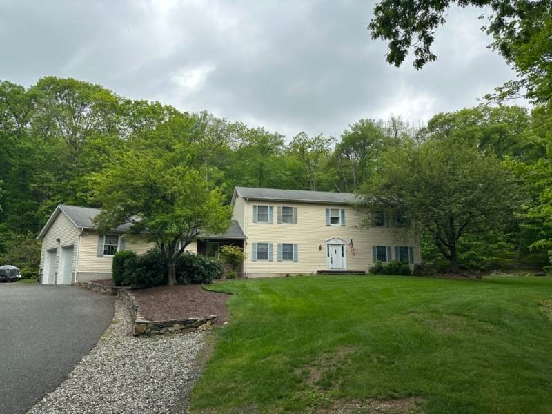 611 Snake Den Rd - Photo 1