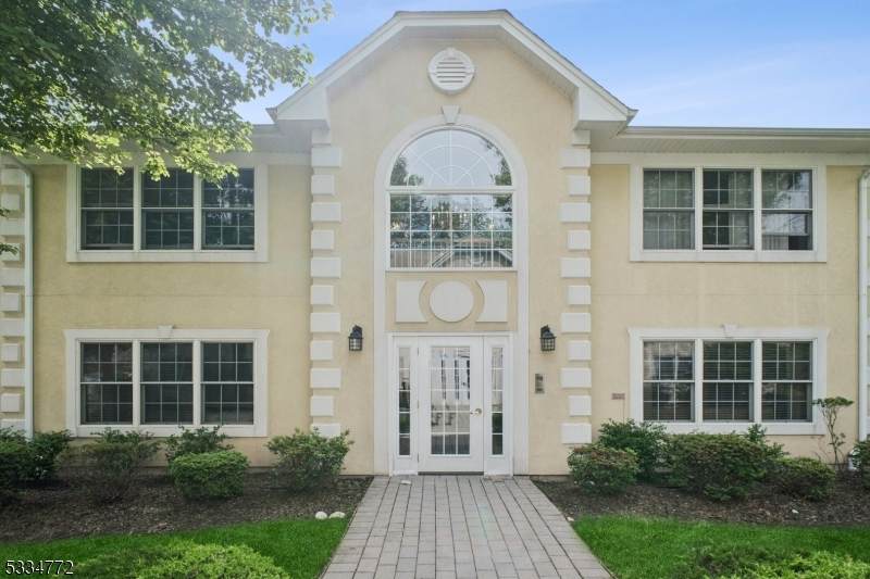 8 Cellar Ave - Photo 1