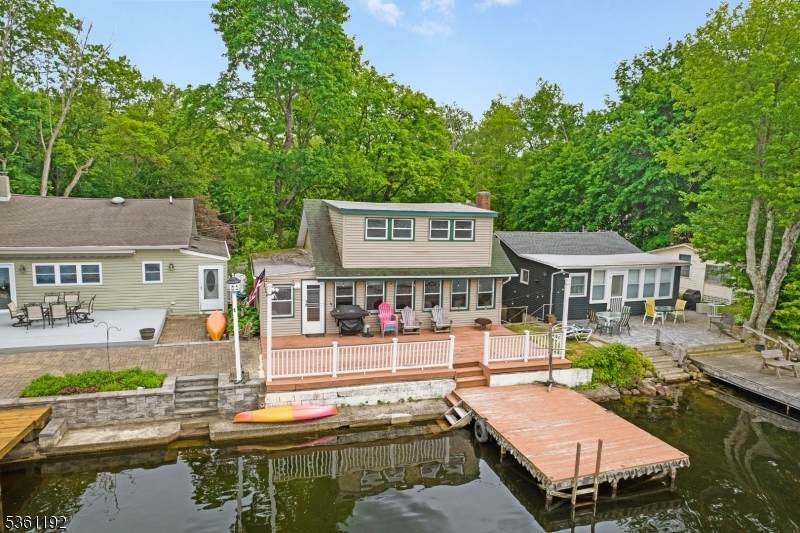 24 S Shore Rd - Photo 1