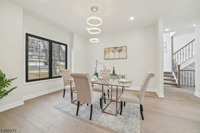 20 Pinchbrook Dr - Photo 1