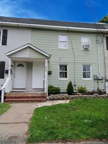 820 E Hazelwood Ave - Photo 1