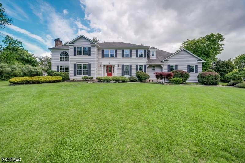 76 Kevin Dr - Photo 1