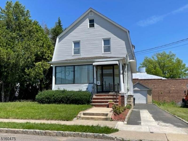 15 Center St - Photo 1