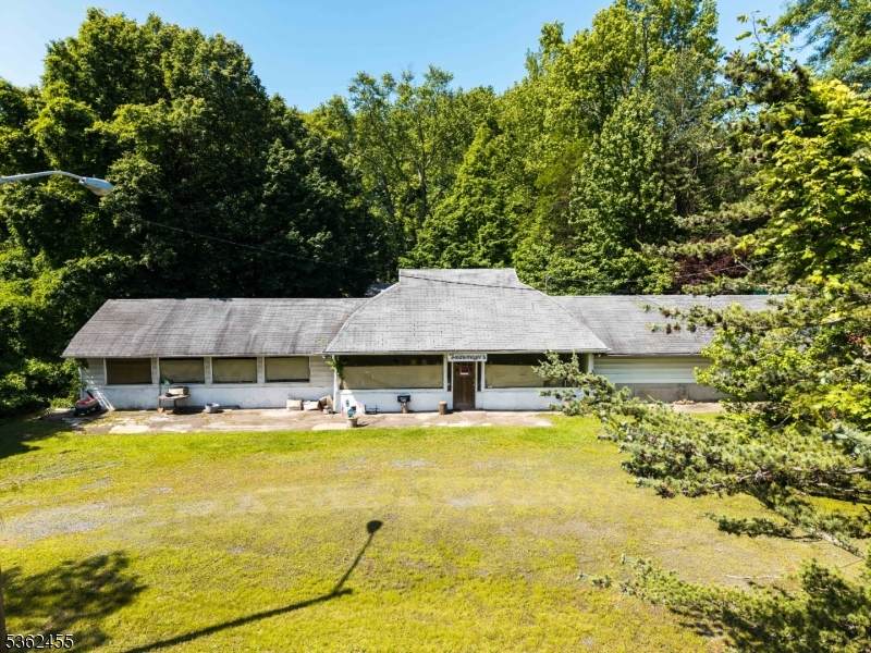 1380 Terrill Rd - Photo 1