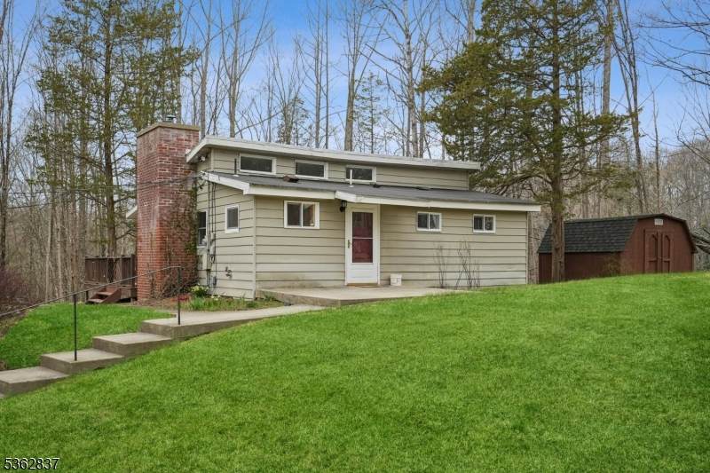 907 Meadowbrook Rd - Photo 1