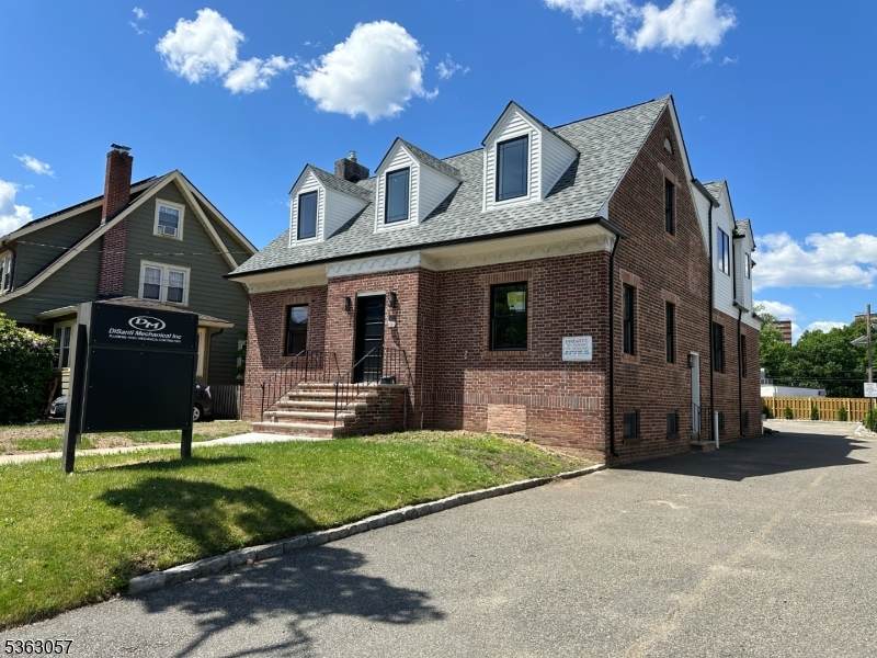 362 Franklin St - Photo 1