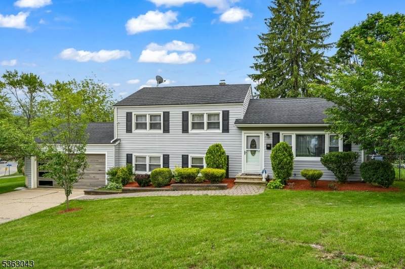 64 Pine St - Photo 1