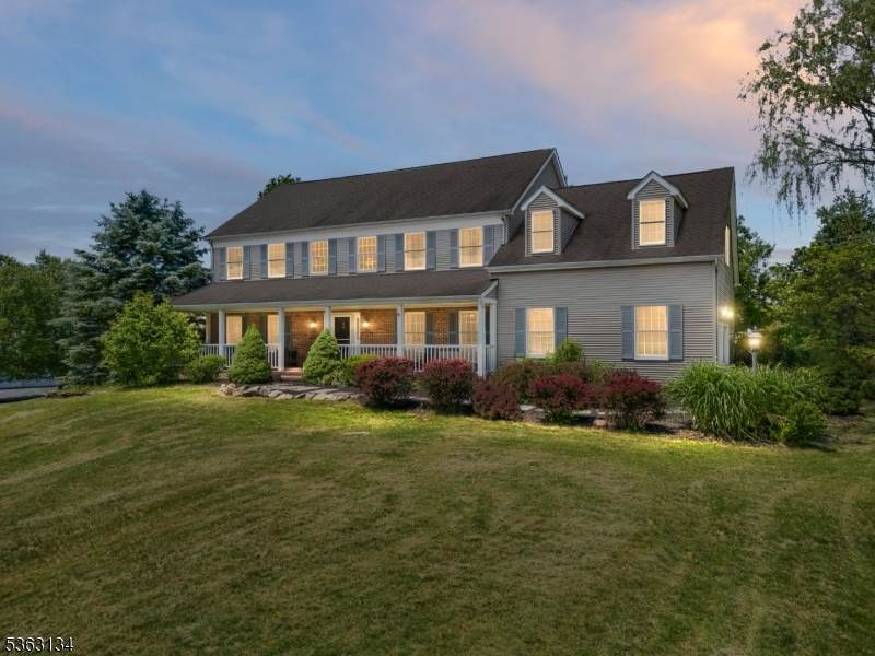 1 Cheshire Ct - Photo 1