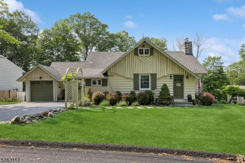 40 Hillside Rd - Photo 1