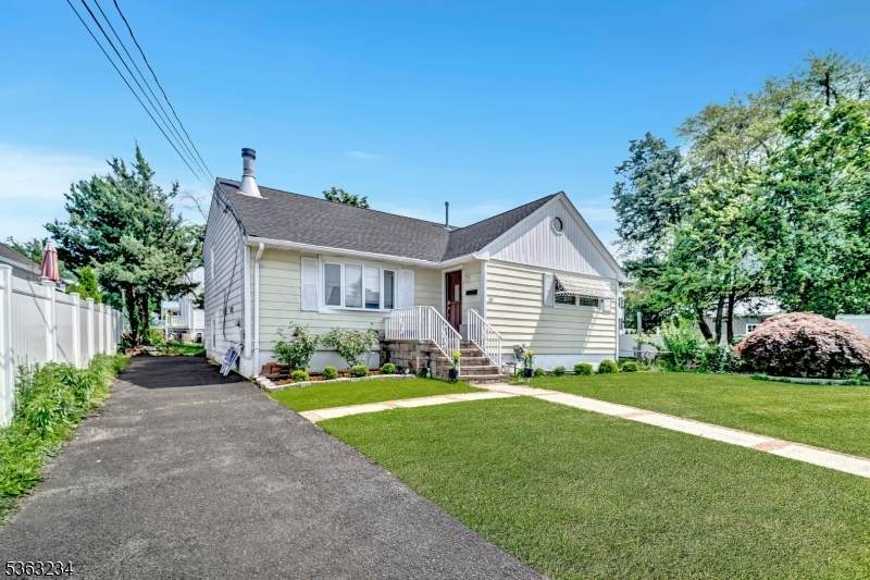 39 Garwood St - Photo 1