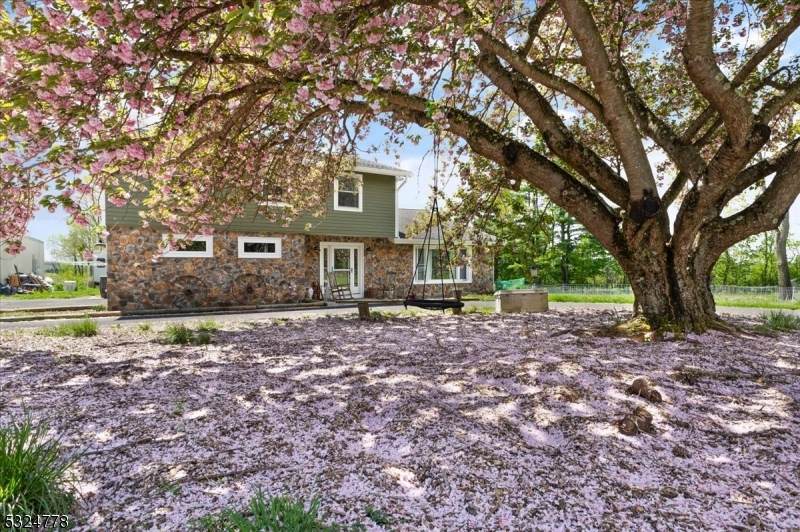 70 Mackenzie Rd - Photo 1