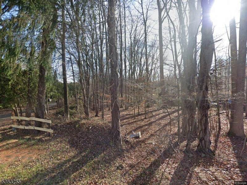 96 Pier Ln - Photo 1