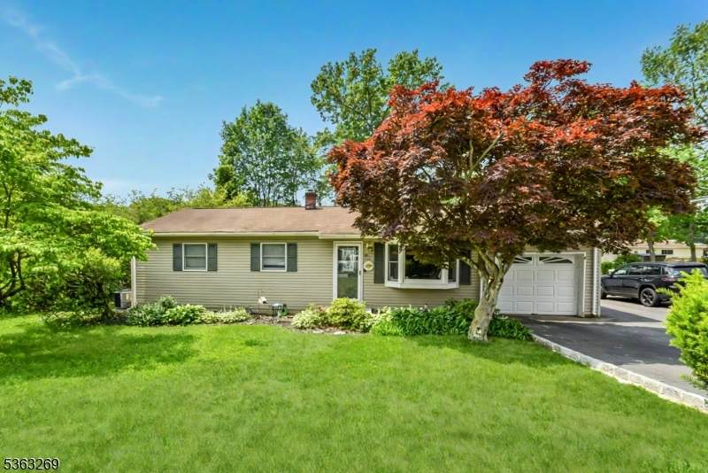 18 Apollo Dr - Photo 1