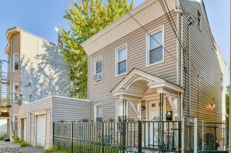 90 N 3Rd St - Photo 1