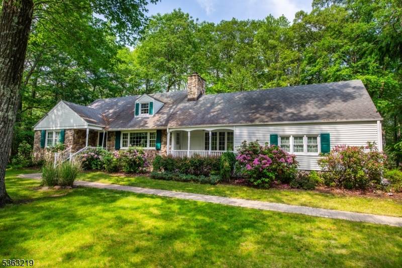 504 Pepperidge Tree Ln - Photo 1