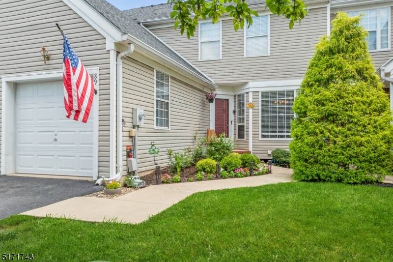 89 Violet Ct - Photo 1
