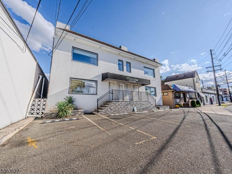22 Johnson Ave - Photo 1