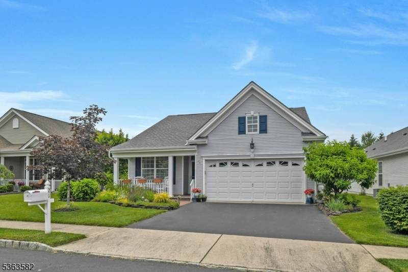 21 Blyth Ln - Photo 1