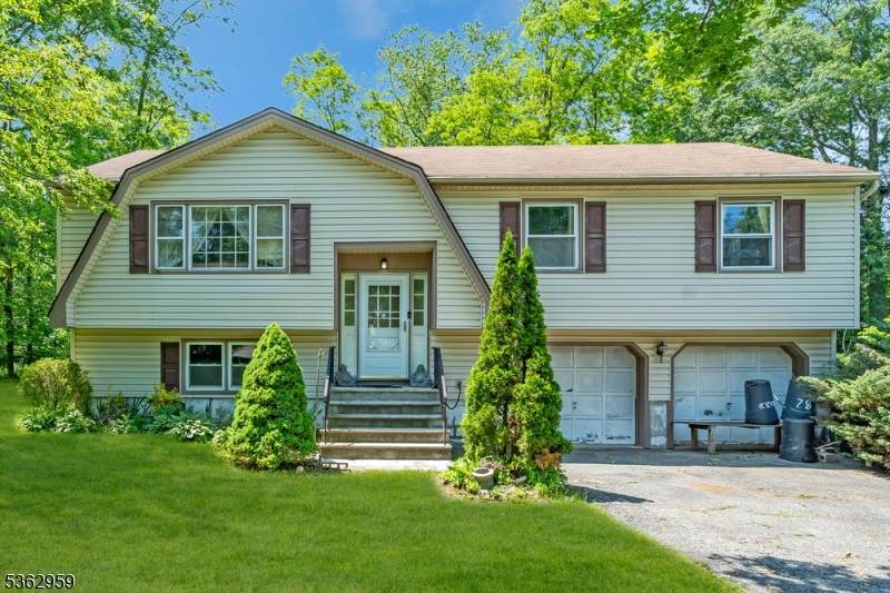 82 N Beverwyck Rd - Photo 1