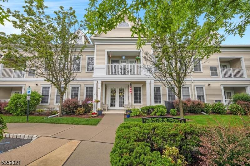 7013 Brookfield Glen Dr - Photo 1