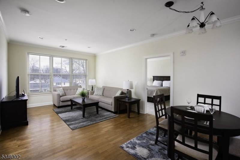 545 Morris Ave - Photo 1