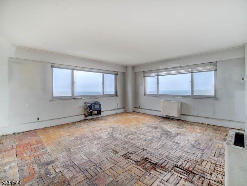 377 S Harrison St - Photo 1
