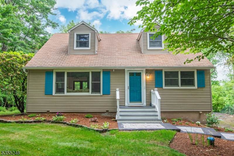 8 Old Township Rd - Photo 1