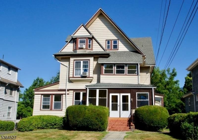 76 Grove St - Photo 1