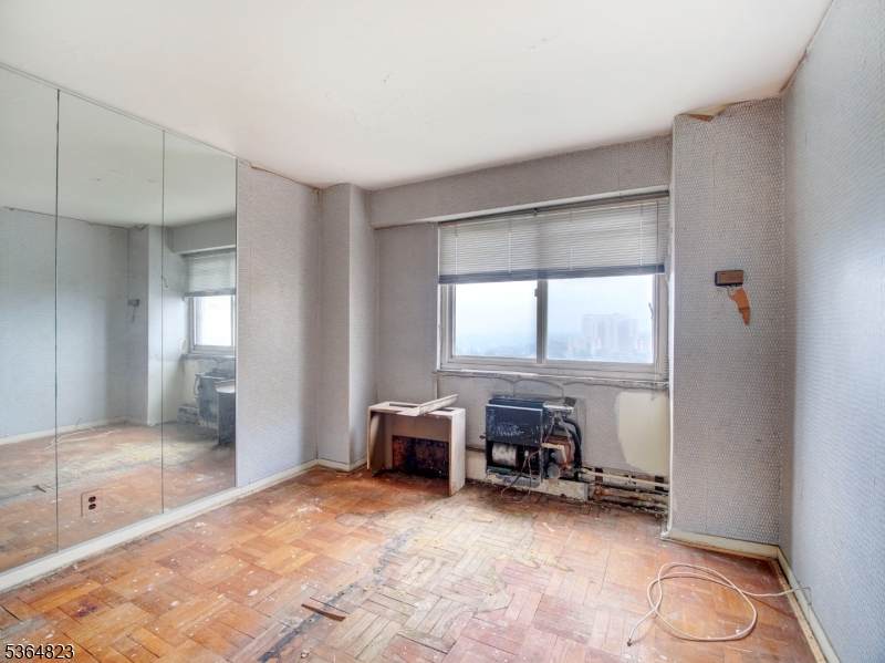 377 S Harrison St - Photo 1